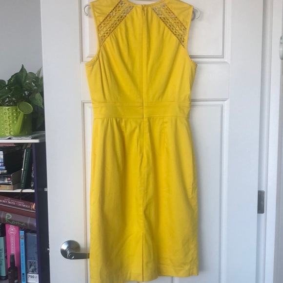 Calvin Klein yellow sleeveless dress, size 2 - Picture 3 of 10